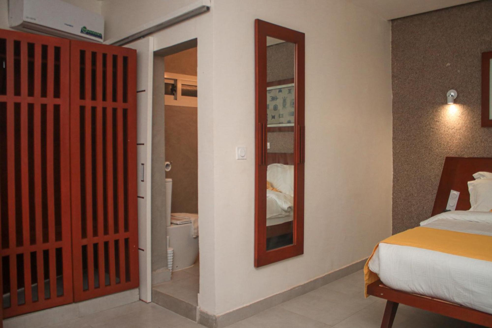 Enotel Beach Hotel San-Pédro Exteriör bild